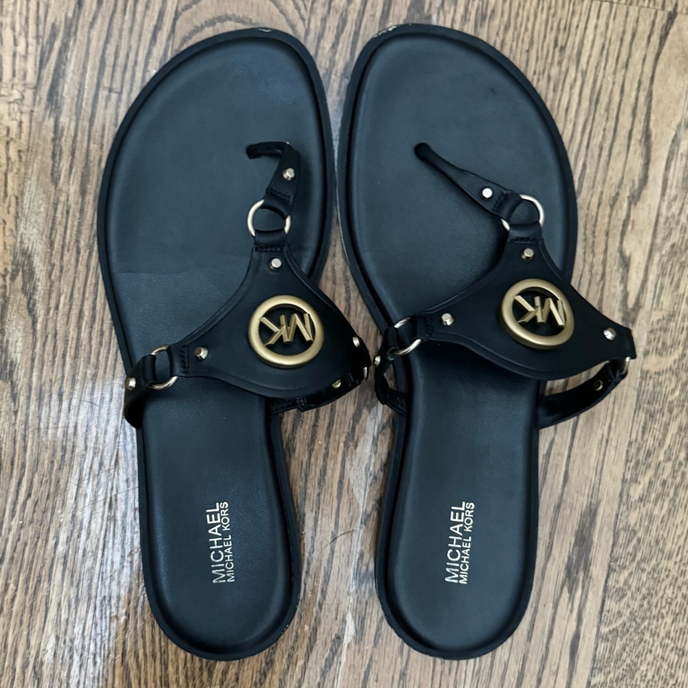 Michael Kors Black Leather Conway T-strap Sandal 9.5